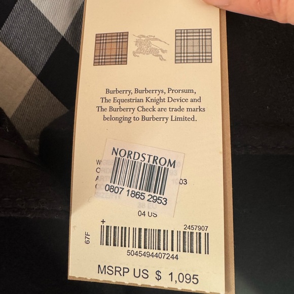 NWT Burberry Gibbsmoore funnel collar trench coat Size 4 run small. - Picture 10 of 14